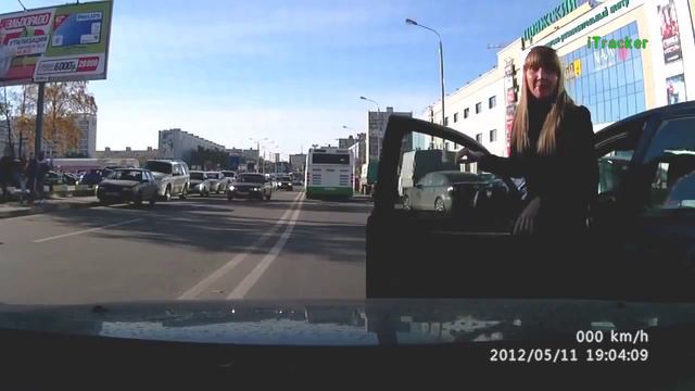 ТП нагло нарушает правила и агрессивно себя ведет смотреть онлайн