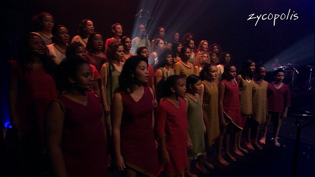 Li Te Ve War at Casino de Paris - Part 1 смотреть онлайн