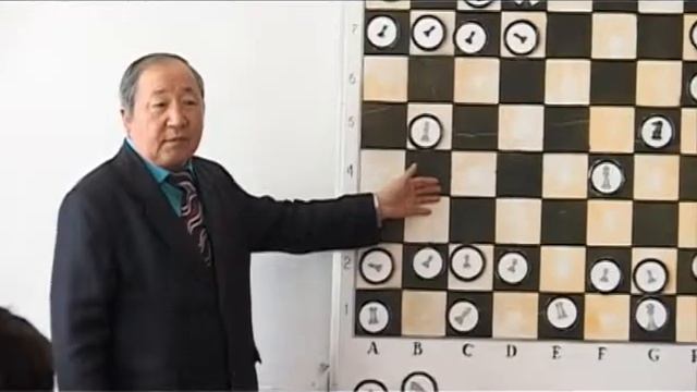 Маленький гроссмейстер из Балхаша (на казахском) смотреть онлайн