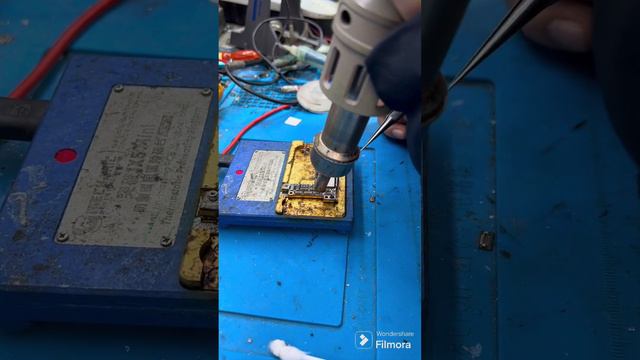 IPhone 12 mini не включается кз смотреть онлайн