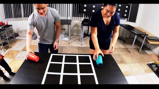 Игра Х и О смотреть онлайн