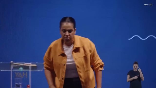 ESTEJA DEBAIXO DA PALAVRA DE DEUS | Camila Barros смотреть онлайн