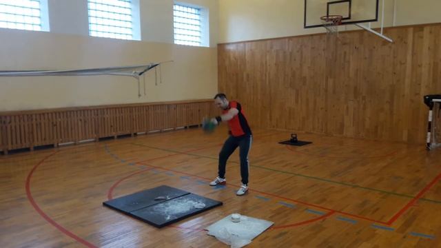 За Гефест-технику.Мои первые соревнования по гире.Рывок.Ком. 2ое место. Гиря24кг.Мой вес70кг.77подь смотреть онлайн