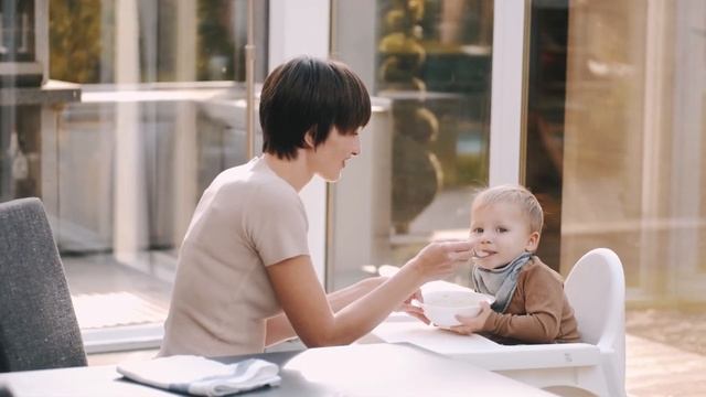 Грудной ребенок не какает каждый день | Запор у грудничка как правильно реагировать смотреть онлайн