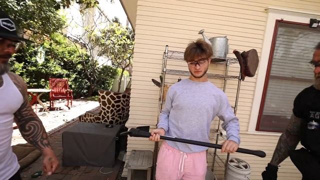 WORLD'S STRONGEST MAN vs. $10,000 UNBREAKABLE SAFE смотреть онлайн