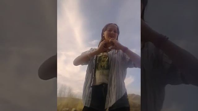 #Милана Хаметова# Песня на счёт раз два три)) смотреть онлайн