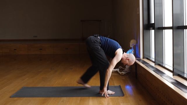 Зачем и как делать ПРИВЕТСТВИЕ СОЛНЦУ? Комплекс СУРЬЯ НАМАСКАР для начинающих смотреть онлайн