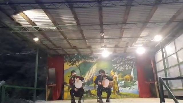 Лезгинка на барабанах.Руки в кр*вь справа у человека.#russia #kavkaz #kavkazmusic#адыгея#сочи#горы смотреть онлайн