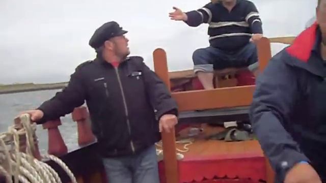 Лодка переход по Атлантике 1) смотреть онлайн