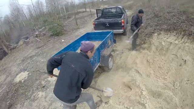 VLOG Везем песок на стройку За копейку смотреть онлайн