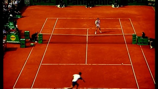 Stich Reflects On 1993 Hamburg Win смотреть онлайн