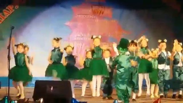 "Лягушачий хор" - ШРЭР ГНОМ дети от 5 лет смотреть онлайн