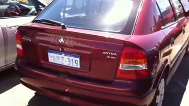 Holden Astra manual смотреть онлайн
