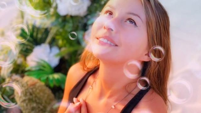 ИСЦЕЛЯЮЩАЯ УЛЫБКА. Медитация Катерины Суворовой смотреть онлайн