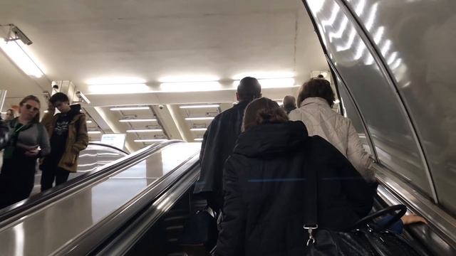 Метро Московская Питер выход к остановке в Аэропорт Пулково 12 октября смотреть онлайн