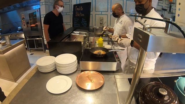 Дубай 2022. 19 серия - Завтрак в отеле The Ritz Carlton Dubai 5. Мои поездки с Флагман Трэвел смотреть онлайн