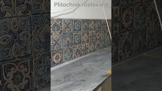 керамическая плитка. #фартук #плиточник #укладкаплитки #керамика #услугимастера #ремонтквартир смотреть онлайн