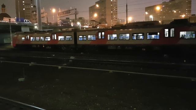 Ласточка на МЦД 2,платформа Ржевская. смотреть онлайн