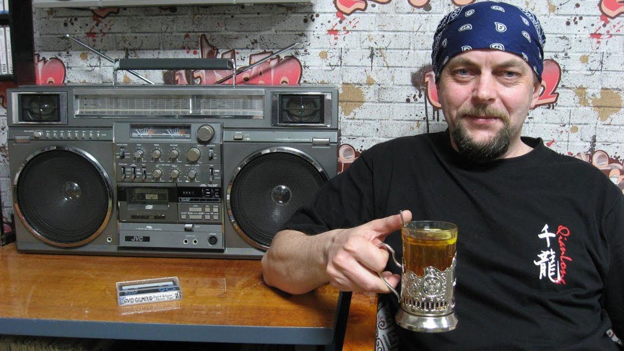 Новые музейные посиделки под JVC RC-M90 смотреть онлайн