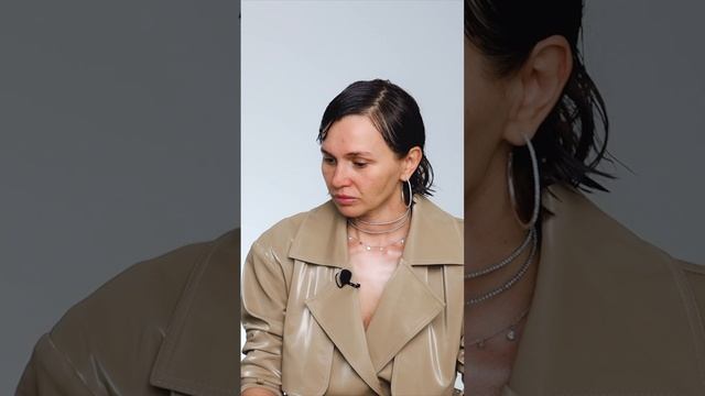 Акобир: 18 человек жили в 1-комнтаной квартире. Мотивация смотреть онлайн