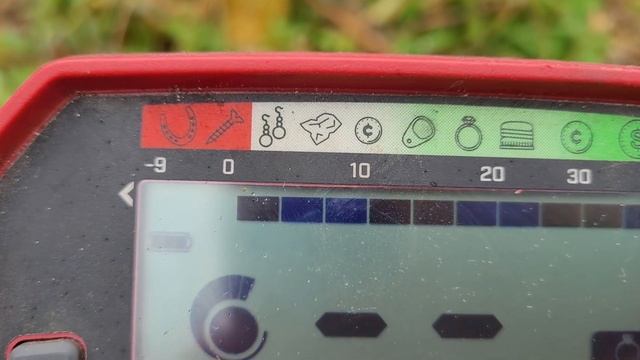 Minelab Vanquish | Learning Our Metal Detector - SEARCH MODES смотреть онлайн