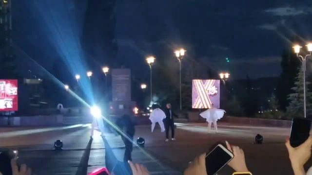 Танцевальный коллектив «Гранд» - «Встанем» подтанцовка 21.06.22 смотреть онлайн