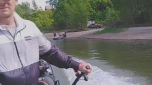 Ходовые испытания мотора-болотохода 35 л.с.