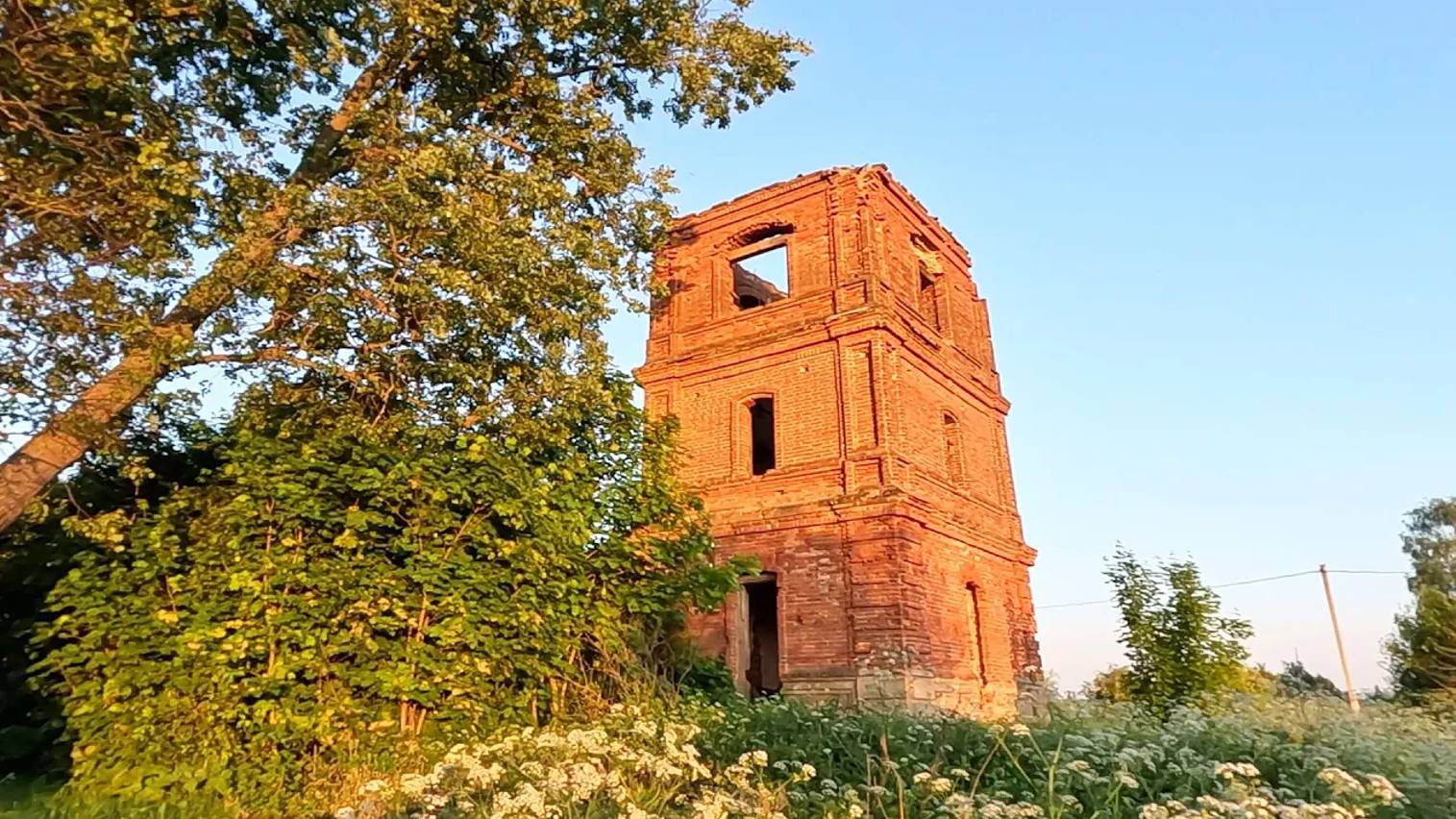 Через Смоленск в деревню Корохоткино к старой церкви 18 века. смотреть онлайн