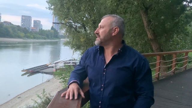 Korfanti Ferenc - Holdbéli királylány смотреть онлайн