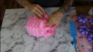 Корзина с ромашками из шариков