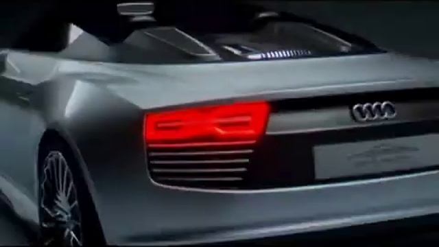 Audi e-tron Spyder смотреть онлайн