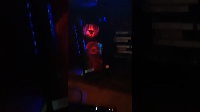 Fractal Design Meshify C - Vega 56 dual Eiswolf liquid cooling 360+240 AIO смотреть онлайн
