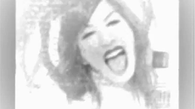 Hande Yener