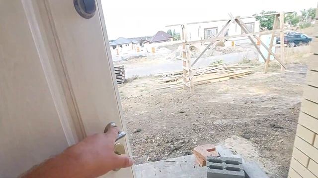 Дом в Белгороде закончили отопление, заливаем полусухую стяжку смотреть онлайн