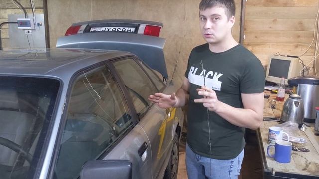 Как открыть машину, если забыл ключи в салоне автомобиля. Вскрыть машину если сел аккумулятор. смотреть онлайн