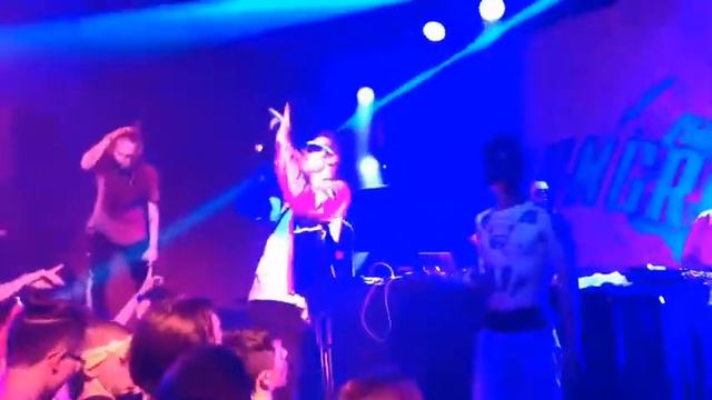 PHARAOH & BOULEVARD DEPO & I61 - Cabernat Sauvignon [Live] YUNG RUSSIA смотреть онлайн