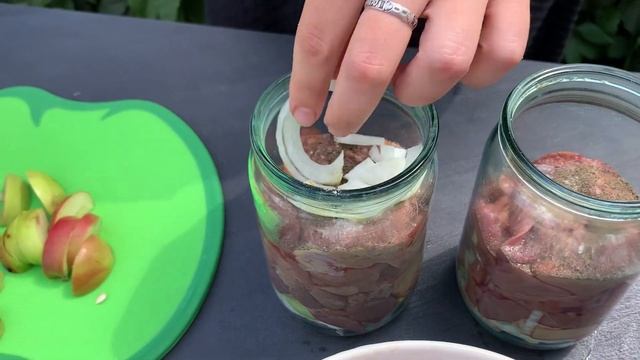ГЕНИАЛЬНО ПРОСТОЙ РЕЦЕПТ! КУРИНАЯ ПЕЧЕНЬ В БАНКЕ, это ОЧЕНЬ ВКУСНО, готовим БЕЗ заморочек смотреть онлайн