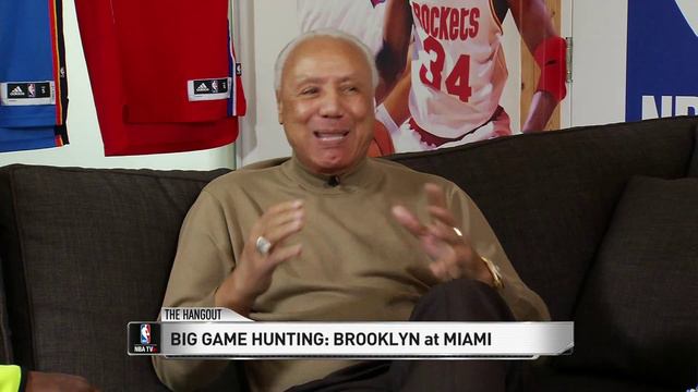 Is Gregg Popovich The Greatest Coach Of This Era? I TheHangout смотреть онлайн