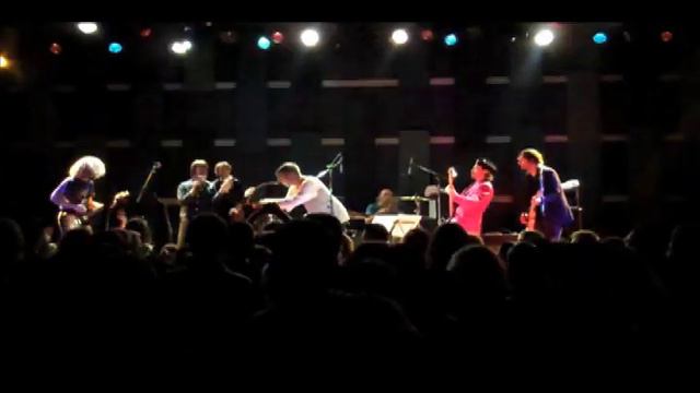 "Somebody To Love" Mumiy Troll w/ Run Run Run 08.12.10 смотреть онлайн