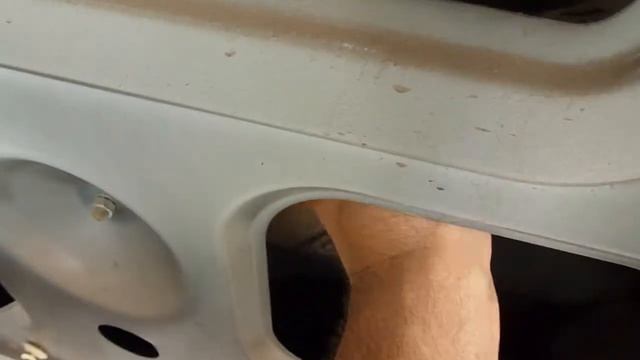 Ремонт УАЗ Патриот, из-за чего ржавеют двери точками посередине.. 40# смотреть онлайн