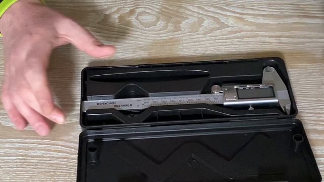 Кейс для штангенциркуля с Алиэкспресс. смотреть онлайн