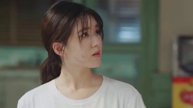 Gadis Ini Tak Menduga Pria Tampan Dirumahnya Direktur Perusahaan Ternama смотреть онлайн