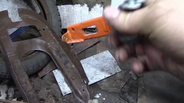 ЗЛАЯ РЕЗИНА НА ВОСХОД3М ЭНДУРО/ПОДСОБРАЛ ЗАДНЮЮ ЧАСТЬ/УДЛИНЁННЫЕ АМОРТИЗАТОРЫ смотреть онлайн