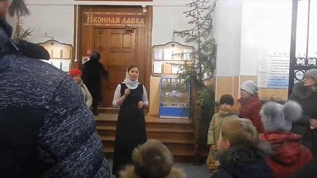 Экскурсия в Храме Рождества Христова г Кыштым часть 1