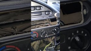 перенос магнитолы Шевроле нива.