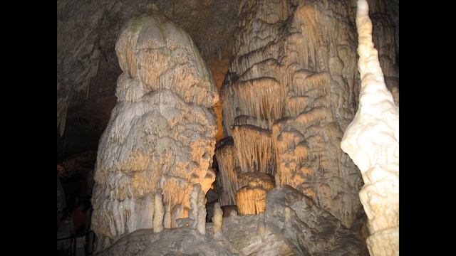 POSTOJNA CAVE, Slovenia (slideshow) смотреть онлайн