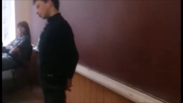 Физминутка 7-В! смотреть онлайн