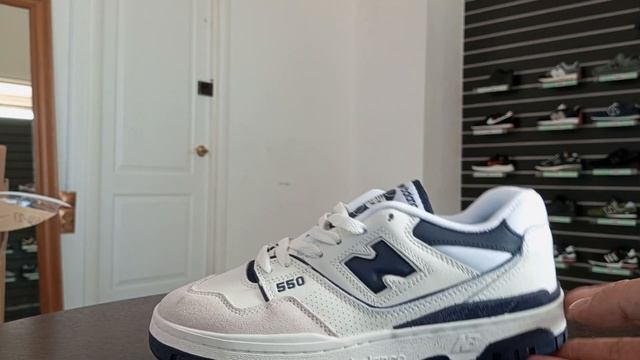 New Balance 550 синие смотреть онлайн