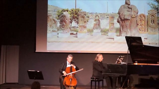 Caccini- Ave Maria! Armen Antonian in Klavierbegleitung Juan Antonio Alvarez Parejo смотреть онлайн