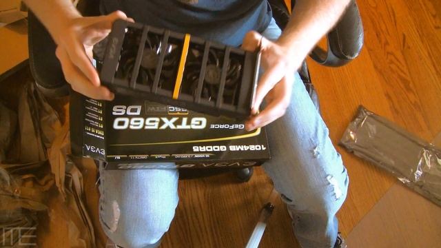EVGA GTX560 DS SSC Unboxing w/LoX n kitty смотреть онлайн